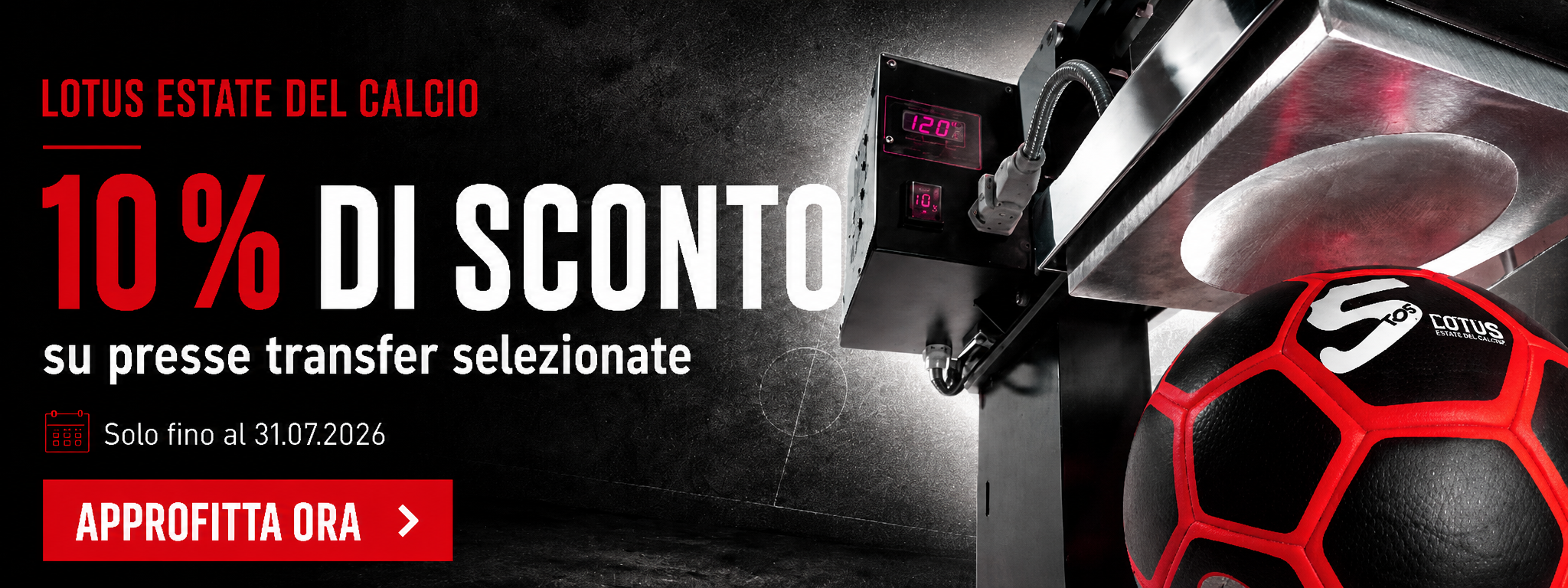 Pressa a caldo per palloni con sfondo di un campo da calcio